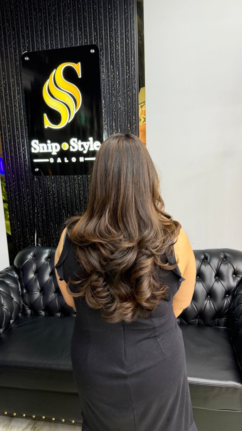 bouncy blow-dry & style